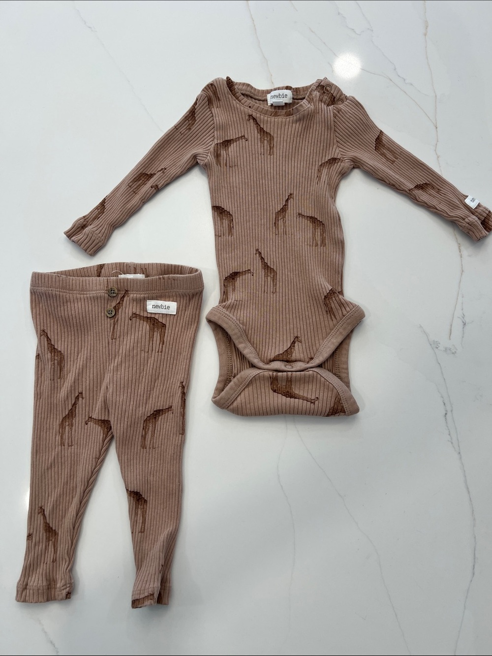 Newbie Baby Ribbed Giraffe Print Bodysuit + Pants Set, 4-6 months